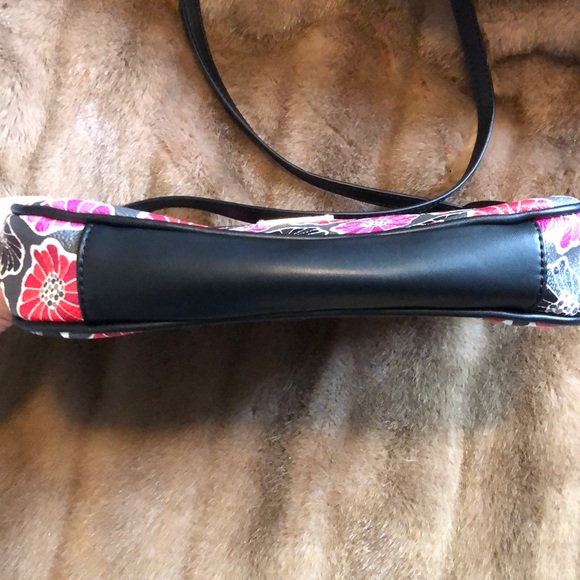 Vera Bradley leather bag - Picture 4 of 6